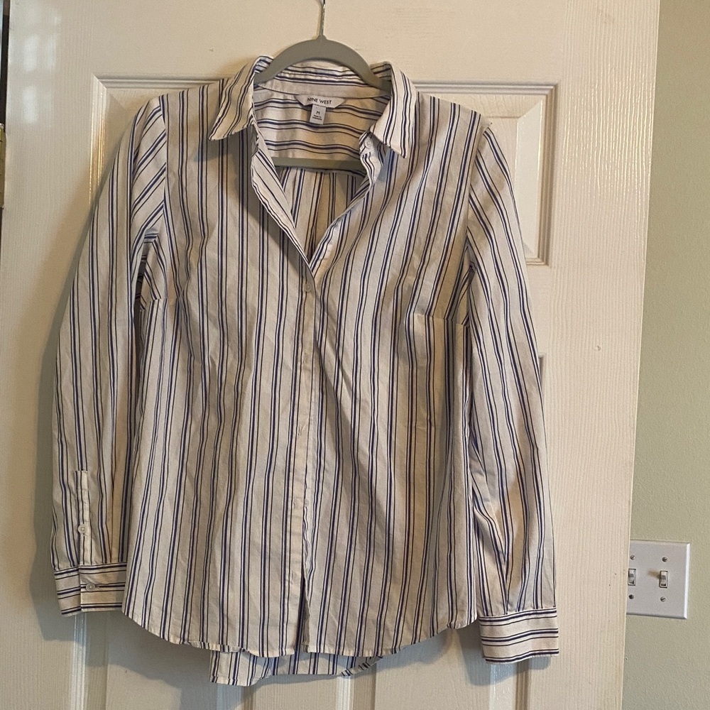 Minimalist boho business casual button up Nine West Blue and White Striped Shirt